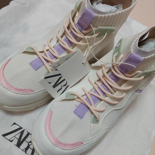 新品  ZARA 38サイズ ハイカットソックススニーカー