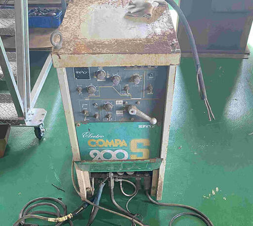 溶接機（1107）