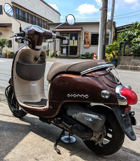 決まりました。AF70　ジョルノ インジェクション　茶　2011年 決まりました。インジェクションジョルノ AF70 茶 2011年 JR三島駅の