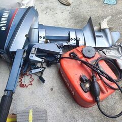 ヤマハ船外機　8馬力　燃料タンク付き