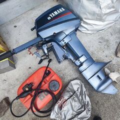 ヤマハ船外機　8馬力　燃料タンク付き