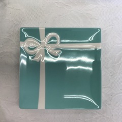 TIFFANY &Co ブルーボウ デザートプレートセット