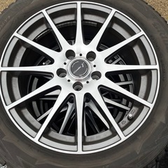 ブリヂストンスタッドレスタイヤ・ホイール4本セット 235/55R18