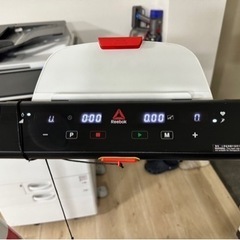 ルームランナー Reebok ランニングマシーン