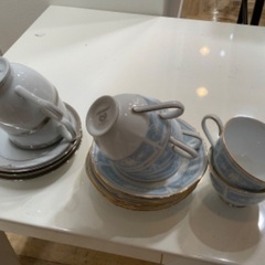 コーヒーカップやお皿