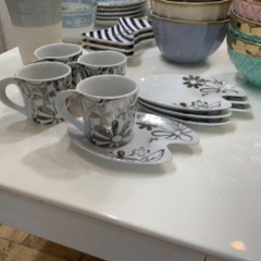 コーヒーカップやお皿