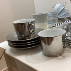 コーヒーカップやお皿