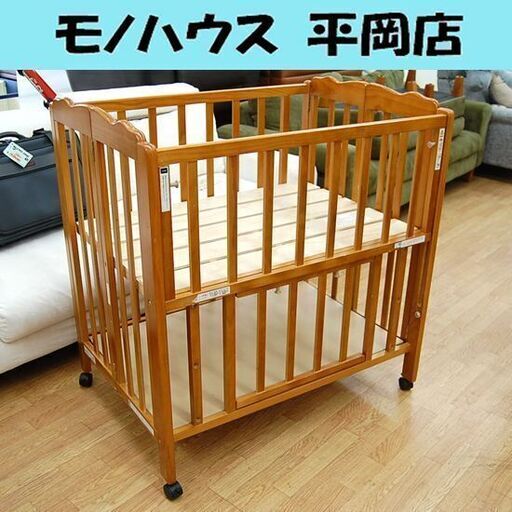 折りたたみミニベビーベッド 幅68×奥行95×高さ101㎝ 大和屋 パタン キャスター付き 折畳みベビーベッド 札幌市 清田区 平岡