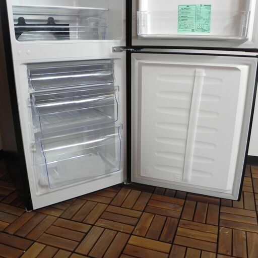 2023年製ハイセンス175L冷蔵庫