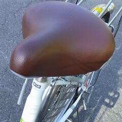 自転車 ノーパンクタイヤ 27インチ 6段切り替え オートライト 2重ロック Tierno DX 白 ホワイト エンドウ商事 