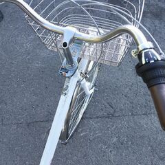 自転車 ノーパンクタイヤ 27インチ 6段切り替え オートライト 2重ロック Tierno DX 白 ホワイト エンドウ商事 