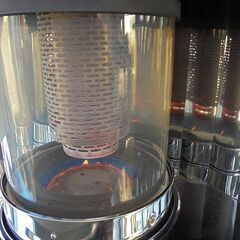 コロナ煙突式灯油ストーブ Vシリーズ〈煙突式輻射〉｜寒冷地用大型ストーブ｜株式会社コロナ