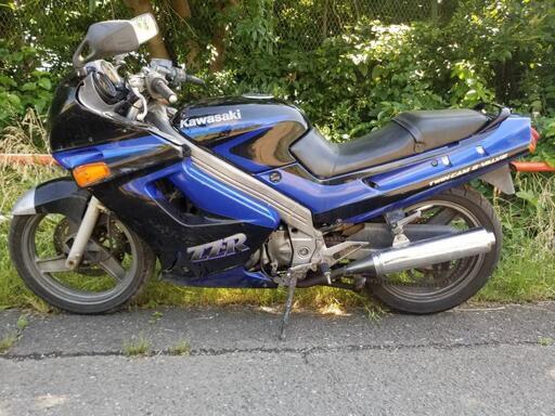 Kawasaki　カワサキ　ZZR250　EX250H　書付き　鍵1　レストアベース　部品取り　埼玉県さいたま市桜区発！