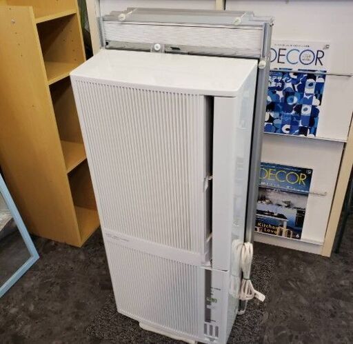 売約済み★直接引取限定！　CORONA　窓用　1.8kw　ウインドエアコン　2022年製★