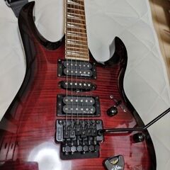 cortのx11のエレキギターを売ります。価格交渉可能です。
