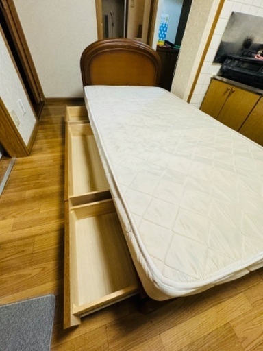 シングル ベッド