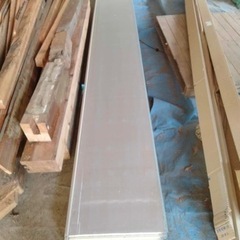 新品 外壁  8枚　鉄板サイディング