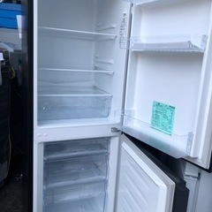 NO 171  🌈福岡市内配送設置無料✨🌈 2022年式 ハイセンス 冷蔵庫 幅49cm 175L ブラック HR-D1701B 2ドア 右開き 大容量冷蔵室122L スリム 