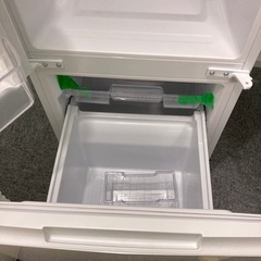 シャープ冷蔵庫　179リットル　美品SJ-D18G-W
