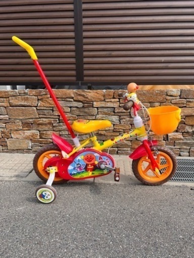 福山市より、アンパンマン自転車 12インチ 美車