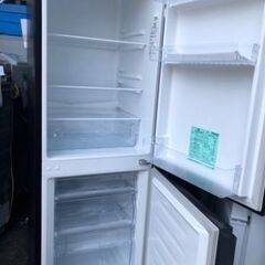 NO 171 🌈福岡市内配送設置無料✨🌈 2022年式 ハイセンス 冷蔵庫 幅49cm 175L ブラック HR-D1701B 2ドア 右開き 大容量冷蔵室122L スリム