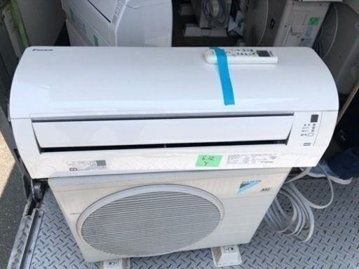 配送取付込み金額 ダイキン DAIKIN F22UTES-W [ルームエアコン （6畳・単100V） Eシリーズ ベーシックモデル]