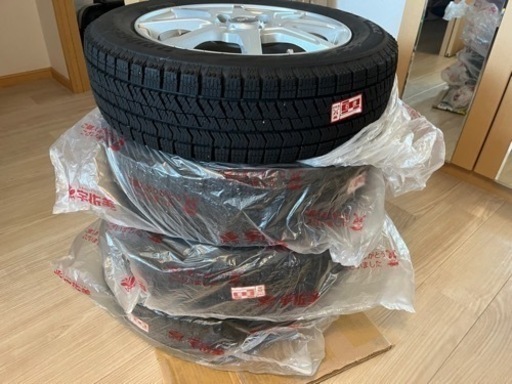 【ほぼ新品】VRX2 155/65R14 スタッドレス　タイヤ
