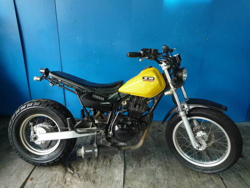 YAMAHA TW225 黄 自賠責保険で乗れます 半額配送キャンペーン 期間限定