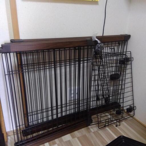 《値下げしました!》美品!ペットサークル　ゲージ　屋根付き