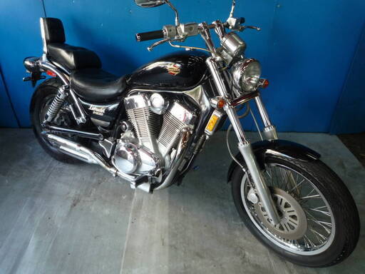 SUZUKI イントルーダー1400 黒 格安提供車 半額配送キャンペーン 期間限定車体本体価格 現状渡し諸経費￥0- 横浜 P-Yard