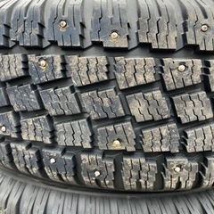 HANKOOK ZOVAC HPW401 ハンコック215/65R15　スタッドレス　冬タイヤ　スパイクタイヤ　ハイエース　 HANKOOK ZOVAC HPW401 ハンコック215/65R15 スタッドレス 冬タイヤ