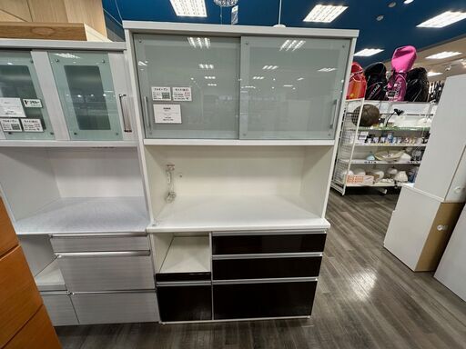 【軽トラック貸し出し無料！】松田家具　２枚扉レンジボードです！