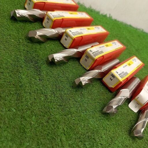 MITSUBISHI 三菱 2MS 18/17/16/15/14/13/12/11/9/8.5/8/7/6.5/5.5/4.5/3.5 エンドミル16本セット【野田愛宕店】【店頭取引限定】【未使用】管理番号：ITH5TLHG46NG MITSUBISHI 三菱 2MS 18/17/16/15/14/13/12/11/9/8.5/8/7/6.5/5.5/4.5