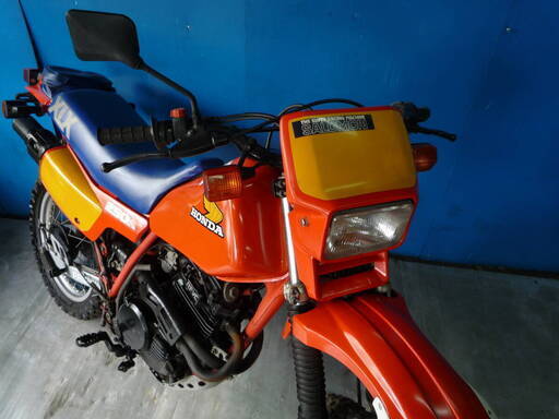 HONDA XLX250R 赤 格安提供車 半額配送キャンペーン クランキング確認