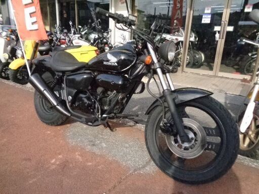 NO.5048　マグナ５０ （ＭＡＧＮＡ）　４サイクル　クラッチ付き４速ミッション　ブラック　☆彡