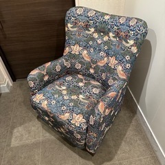 ウィリアムモリス いちご泥棒1人がけソファ