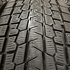 YOKOHAMA ice GUARD G075 225/65R17 17インチ スタッドレス 4本 22年製 レクサスNX RAV4 ハリアー エクストレイル等　(KTI040) クレジットカード QRコード決済可能