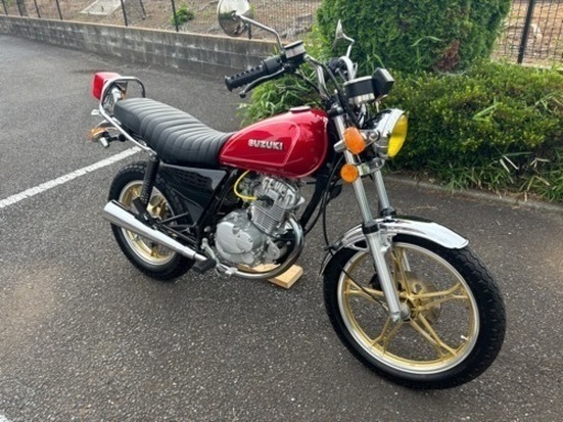スズキ　GN125H カスタム　赤　低走行　旧車スタイル　吸い込み