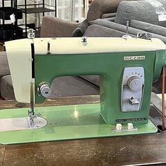 (Y) 北大前! 札幌 引取 RICCAR リッカー 足踏みミシン レトロ アンティーク ハンドクラフト 手工芸 手芸 裁縫 鉄脚 古道具 店舗什器 インテリア 1028857