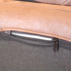 CRASH GATE(クラッシュゲート)/ノットアンティークスのGRESS(グレス) 2人掛けソファーです。ヴィンテージテイストのフォルムは男前インテリアにおススメのベンチソファです。