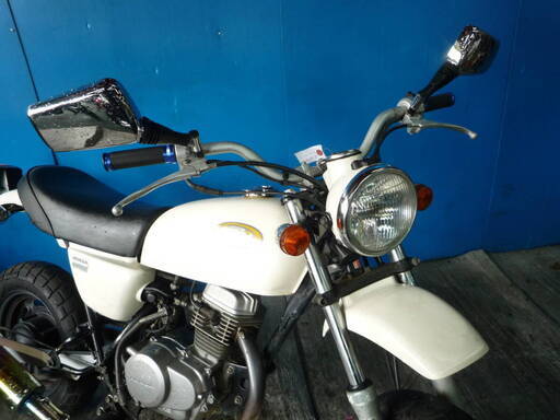 HONDA エイプ50 白 エンジン始動動画 自賠責加入で乗れます 半額配送