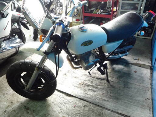 HONDA エイプ50 白 エンジン始動動画 自賠責加入で乗れます 半額配送キャンペーン 期間限定車体価格 現状渡し諸経費０円 激安 横浜 P-Yard HONDA エイプ50 白 エンジン始動動画 自賠責加入で乗れます 半額配送