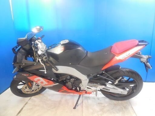 アプリリア GPR125レーシング 黒/赤 配送半額キャンペ- ン 春季限定