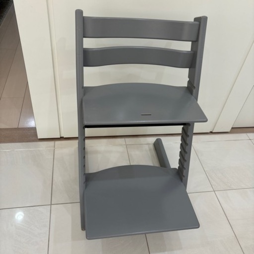 STOKKE シリアルナンバー4 ストームグレーベビーチェア