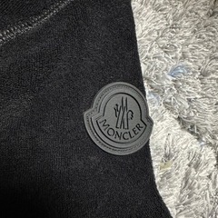 モンクレール　トレーナーパーカー