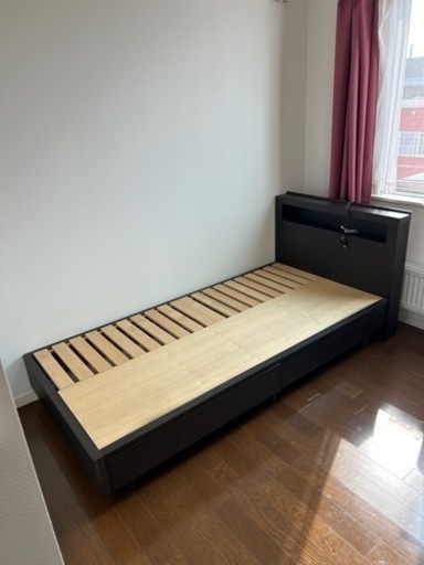シングルベッド