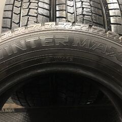 DUNLOP WINTER MAXX WM02 225/60R17 17インチ スタッドレス 4本 20年製 バリ溝 アルファード ヴェルファイア等　(KTN084)