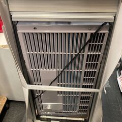 ☆美品￥24,800！トヨトミ　1.8kw窓用ルームエアコン　家電　2021年製　TIW-A180L型　【BF079】