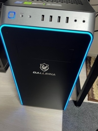 高性能ゲーミングパソコン　\n