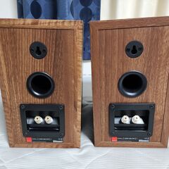 DALIのZENSOR１とスピーカーケーブル2.4ｍ2本を出品します。